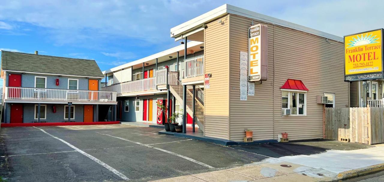 Franklin Terrace Motel ซีไซด์ไฮทส์ ภายนอก รูปภาพ